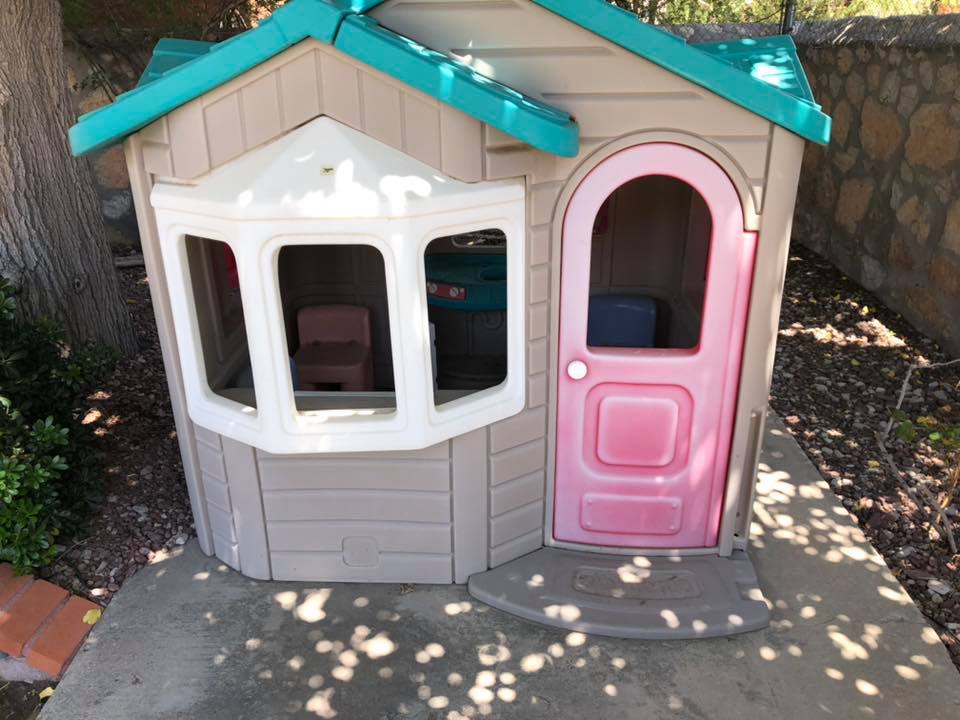 2000 Glemmway Charlotte’s Estate Sales & Appraisals El Paso